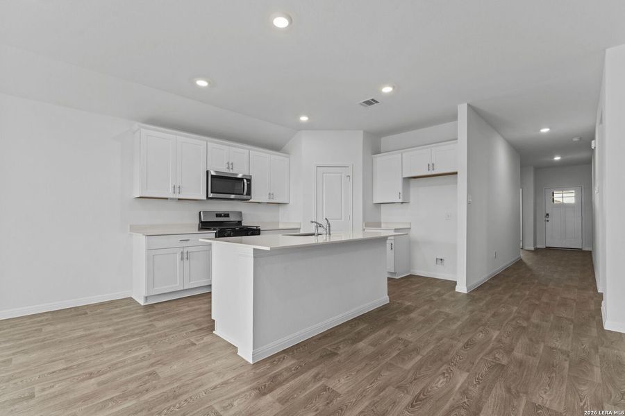 Furnished interior view inside a new home in Paramount, Kyle (Image 9).