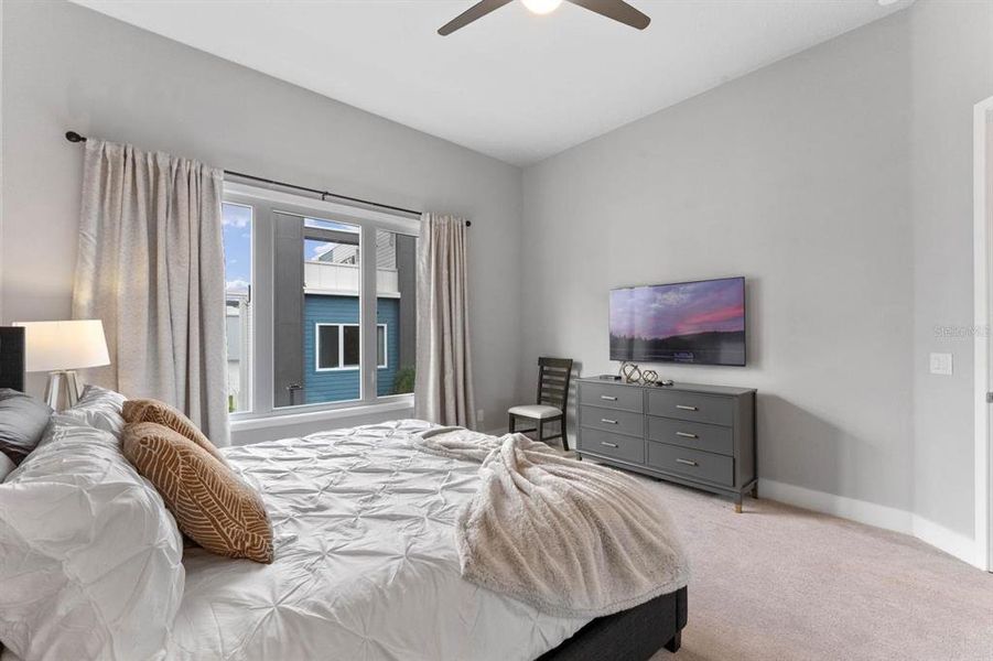 Furnished interior view inside a new home in , Kissimmee (Image 4).