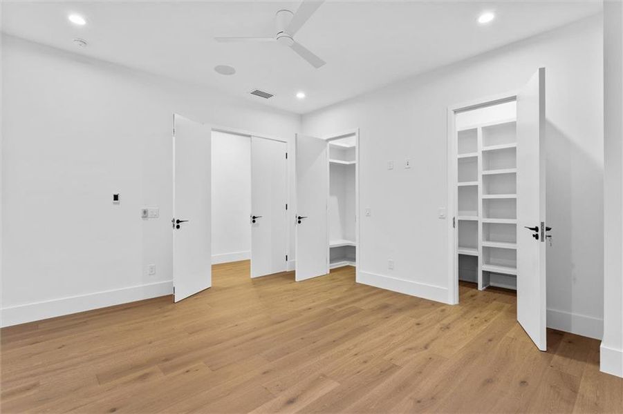 Spacious, unfurnished interior of a new home in , Sugar Hill (Image 98).