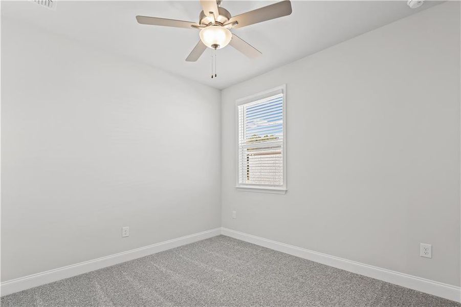 Spacious, unfurnished interior of a new home in Overland, Locust Grove (Image 31).