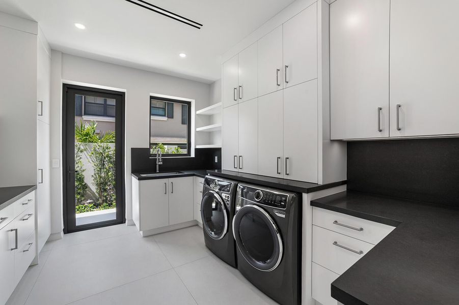 _LG10307-MLS _LG10307-MLS