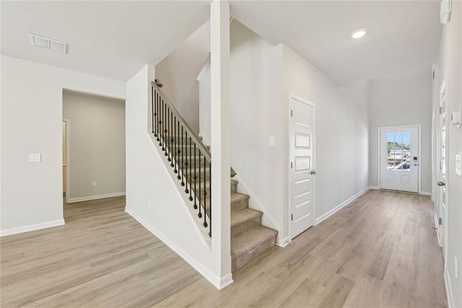 Spacious, unfurnished interior of a new home in Martin Springs - Estate Series, Lawrenceville (Image 39). Spacious, unfurnished interior of a new home in Martin Springs - Estate Series, Lawrenceville (Image 39).