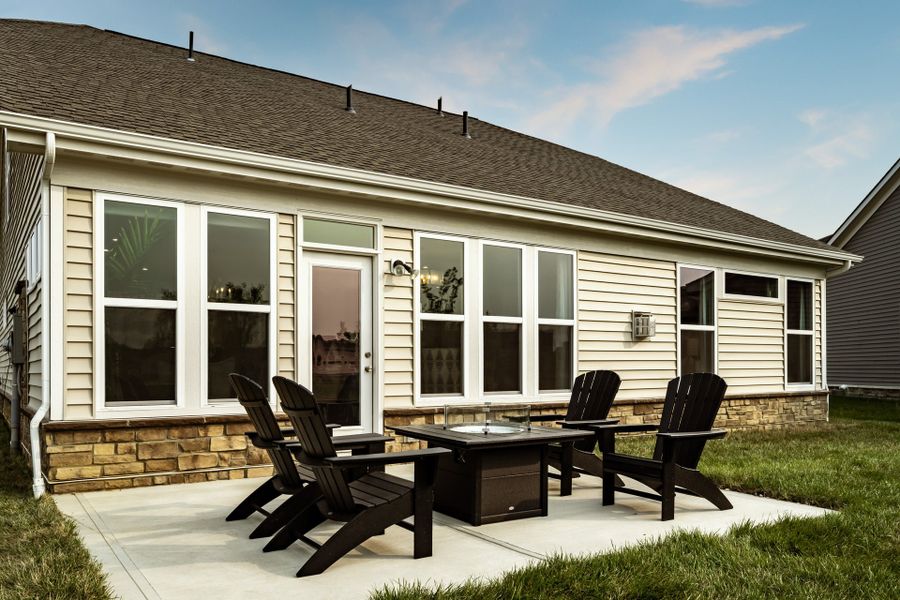 Representative exterior details of a home built from the Amelia by Fischer Homes in Easton Park, Dallas (Image 23).