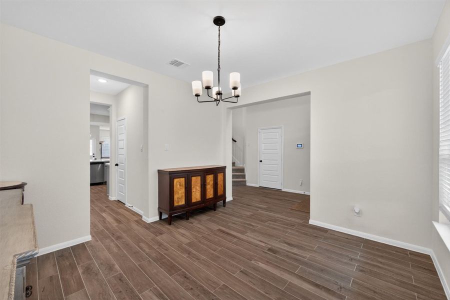 Spacious, unfurnished interior of a new home in The Commons at Sedona, League City (Image 22). Spacious, unfurnished interior of a new home in The Commons at Sedona, League City (Image 22).