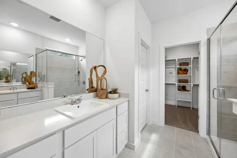 Furnished interior view inside a new home in Prairie Winds, Hutto (Image 17).