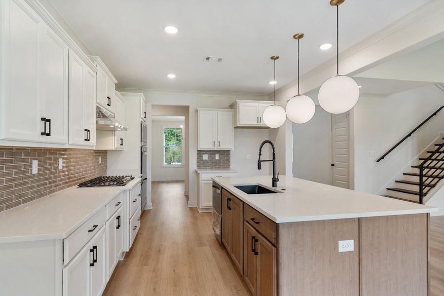 Furnished interior view inside a new home in White Oak, Arlington (Image 7).