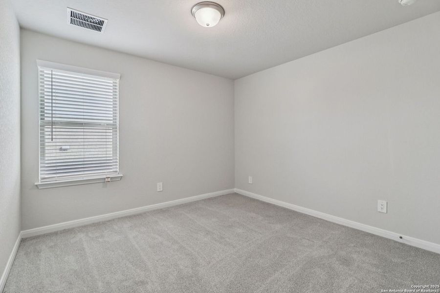 Spacious, unfurnished interior of a new home in Royal Crest, San Antonio (Image 47). Spacious, unfurnished interior of a new home in Royal Crest, San Antonio (Image 47).