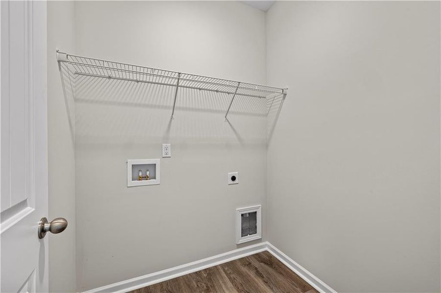 Spacious, unfurnished interior of a new home in , Villa Rica (Image 16). Spacious, unfurnished interior of a new home in , Villa Rica (Image 16).