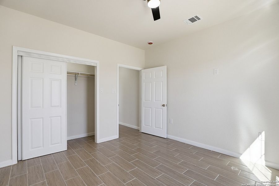 Spacious, unfurnished interior of a new home in , Atascosa (Image 33). Spacious, unfurnished interior of a new home in , Atascosa (Image 33).