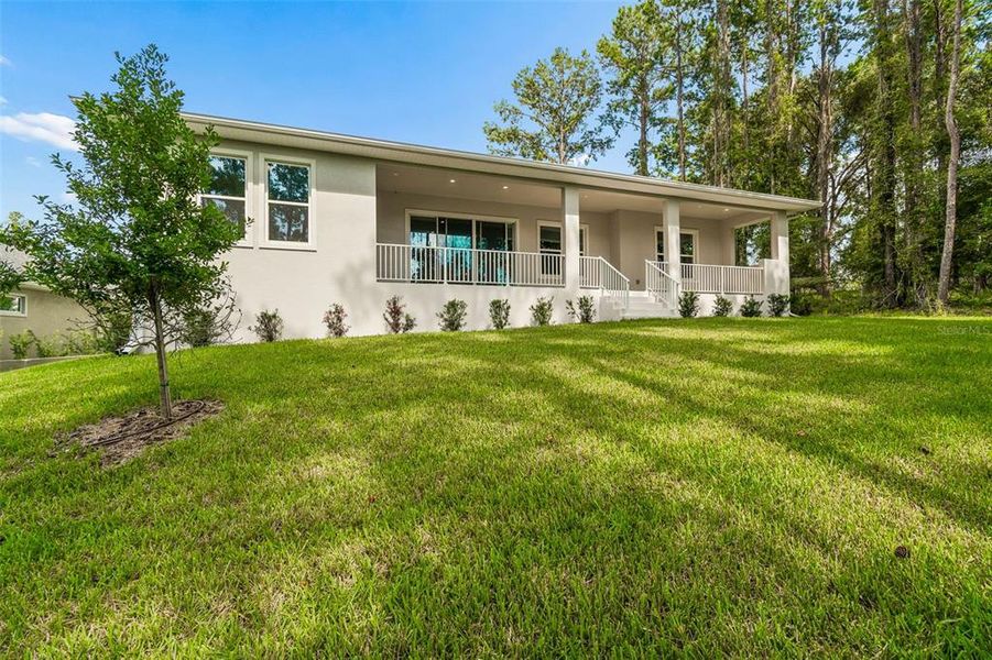 Exterior details and patio area of a home in Southern Hills Plantation, Brooksville (Image 30). Exterior details and patio area of a home in Southern Hills Plantation, Brooksville (Image 30).