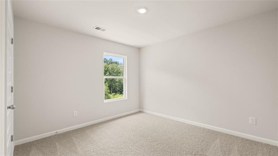 Spacious, unfurnished interior of a new home in Cedar Ridge - Locust Grove Station, Locust Grove (Image 22).