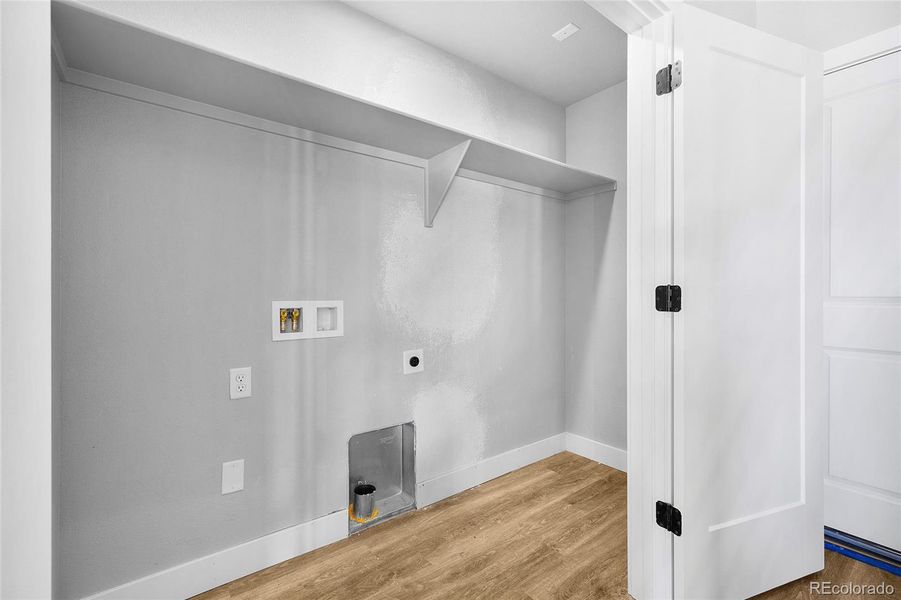 Furnished interior view inside a new home in , Denver (Image 41).