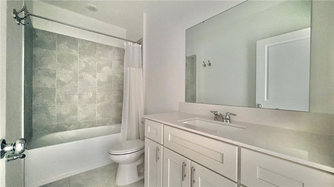 Furnished interior view inside a new home in Westview, Kissimmee (Image 6).