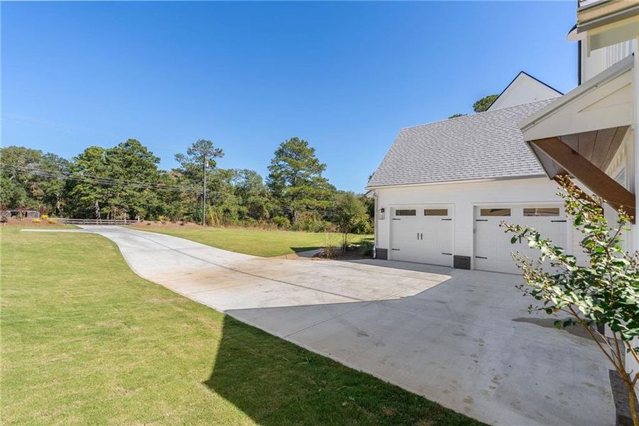 Image 65 of a home in .