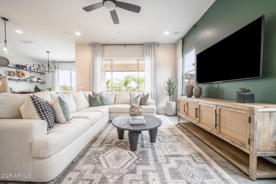 3836 S Gladiolus Circle 3836 S Gladiolus Circle