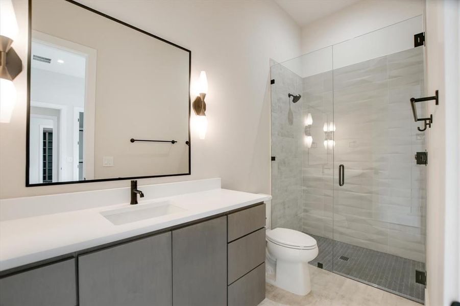 Furnished interior view inside a new home in , Horseshoe Bay (Image 16). Furnished interior view inside a new home in , Horseshoe Bay (Image 16).