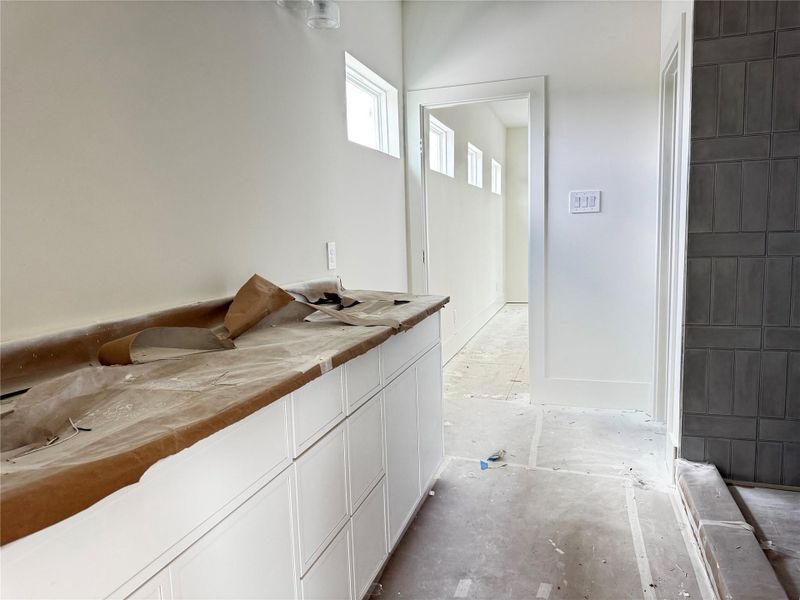 Second Full Bath - view 1 - photo current as of 7/18/2025