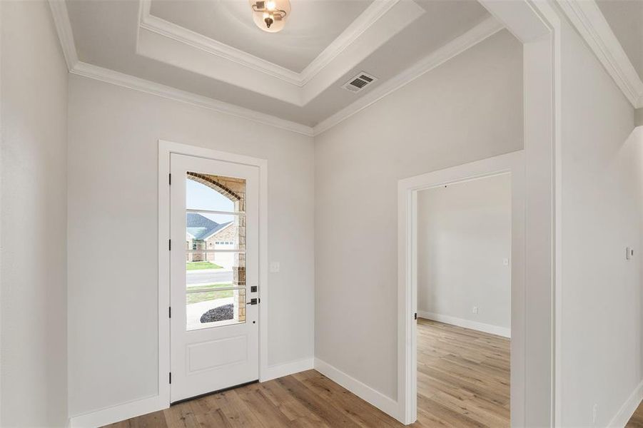 Spacious, unfurnished interior of a new home in , Mabank (Image 22).