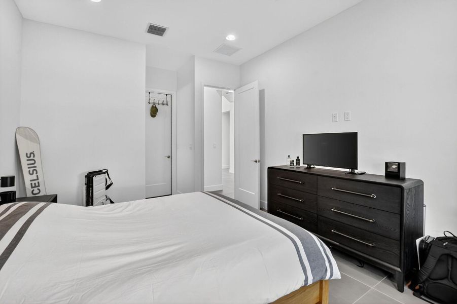 Furnished interior view inside a new home in , Boca Raton (Image 6).