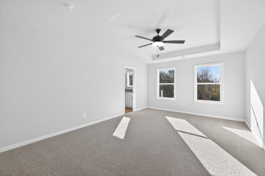 Spacious, unfurnished interior of a new home in , Commerce (Image 24).