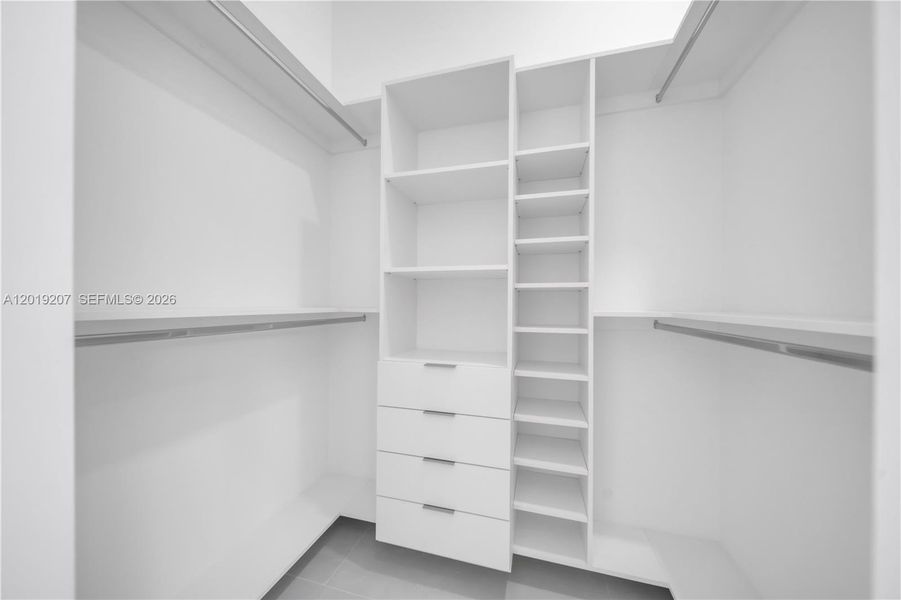 Spacious, unfurnished interior of a new home in , Lehigh Acres (Image 32). Spacious, unfurnished interior of a new home in , Lehigh Acres (Image 32).