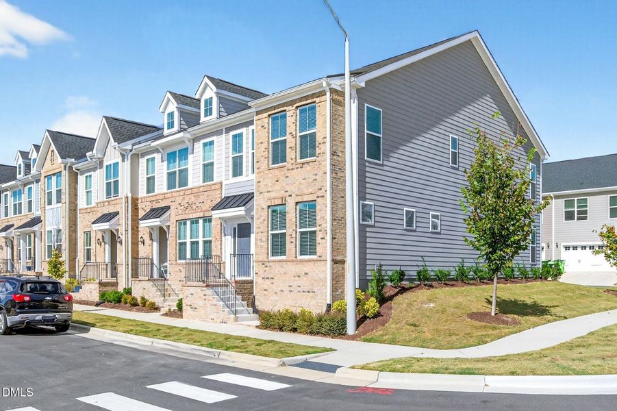 1400 Irving Street View