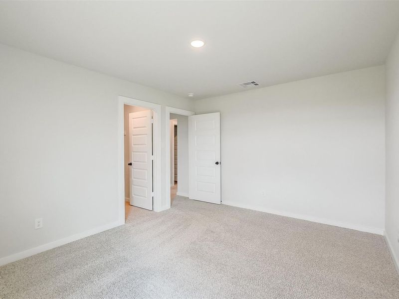 Spacious, unfurnished interior of a new home in Emberly, Beasley (Image 38).