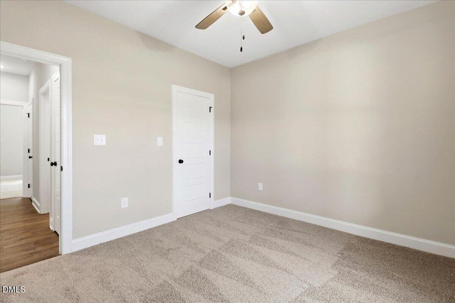 23-1877 S Big Woods Rd-23