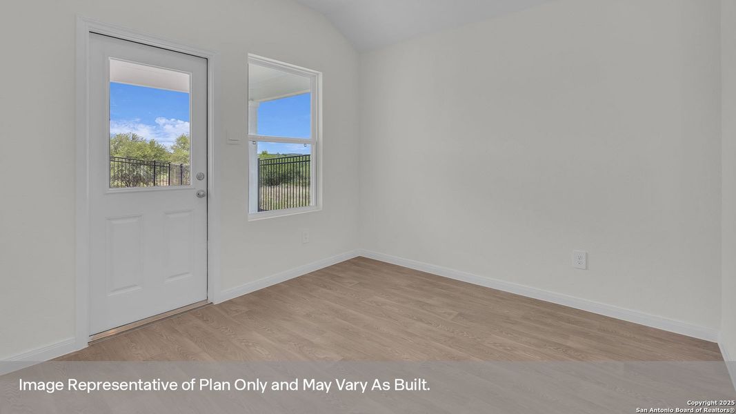Spacious, unfurnished interior of a new home in Trace, San Marcos (Image 15).