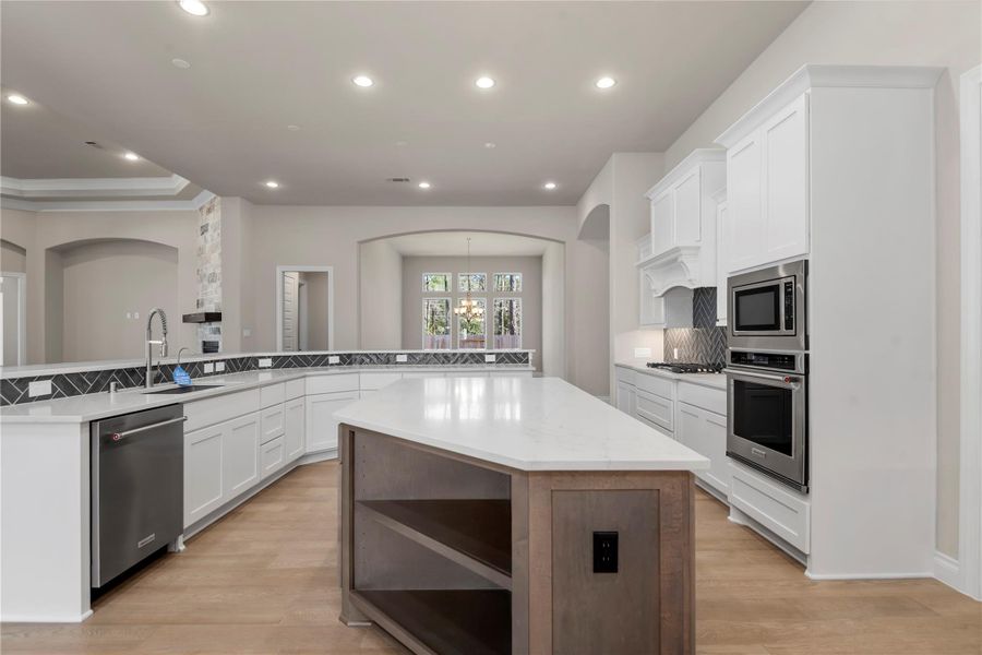 Furnished interior view inside a new home in , Conroe (Image 8). Furnished interior view inside a new home in , Conroe (Image 8).