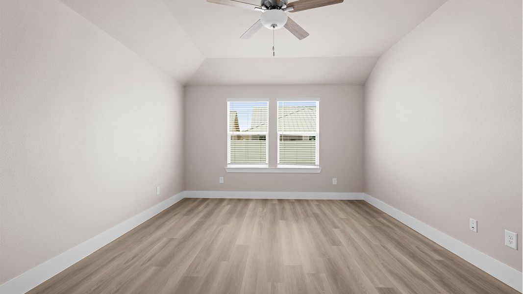 Spacious, unfurnished interior of a new home in The Islands of Rockport, Rockport (Image 16).