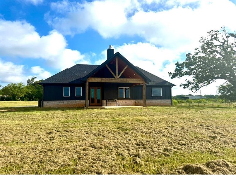 Image 24 of a home in . Image 24 of a home in .