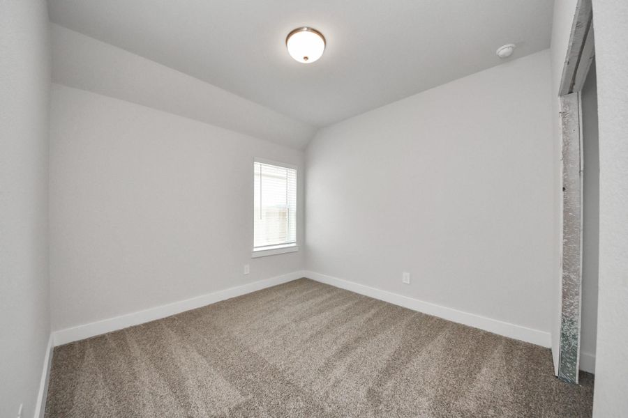 Spacious, unfurnished interior of a new home in Laurel Landing: Landmark Collection, Alvin (Image 26). Spacious, unfurnished interior of a new home in Laurel Landing: Landmark Collection, Alvin (Image 26).