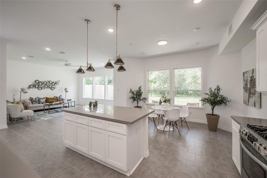 Furnished interior view inside a new home in , Missouri City (Image 5).