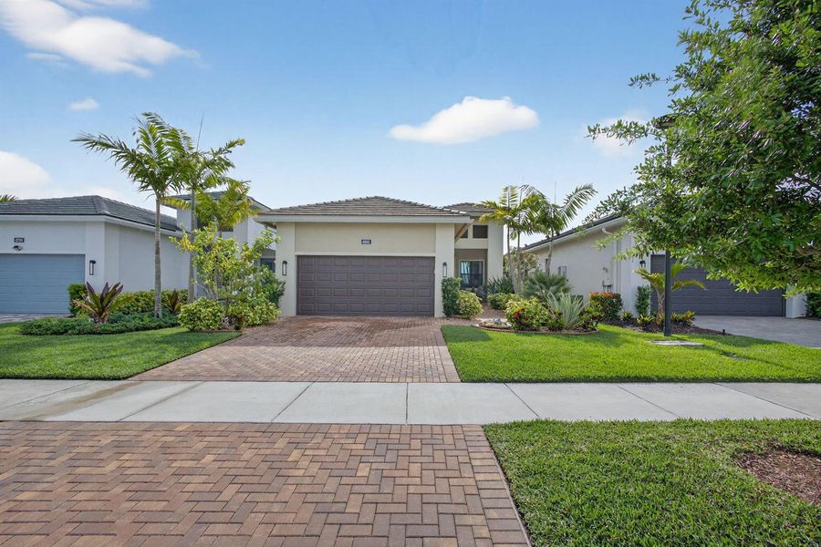 2-web-or-mls-5D1A4452 2-web-or-mls-5D1A4452