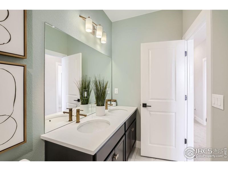 Furnished interior view inside a new home in Mountain Brook, Longmont (Image 14). Furnished interior view inside a new home in Mountain Brook, Longmont (Image 14).