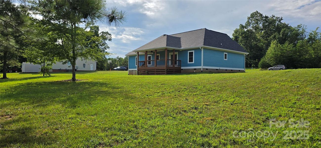 Exterior details and patio area of a home in , Rutherfordton (Image 20).