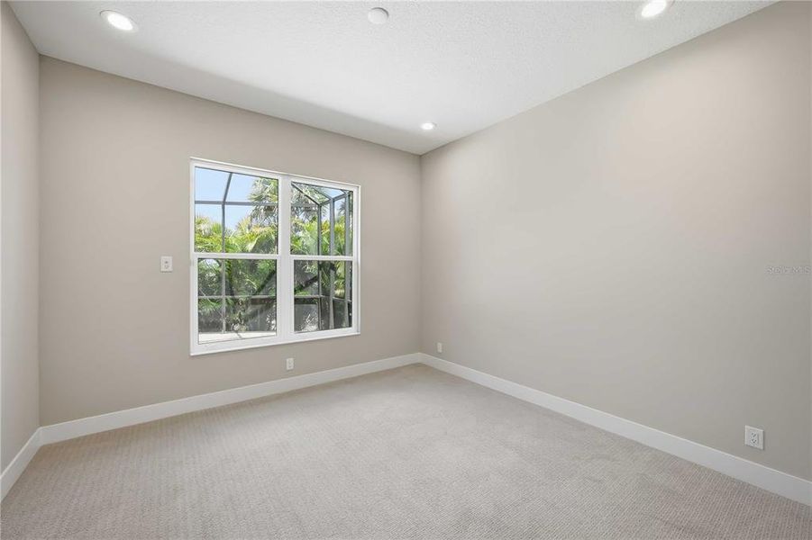 Spacious, unfurnished interior of a new home in Gran Place, Venice (Image 14).