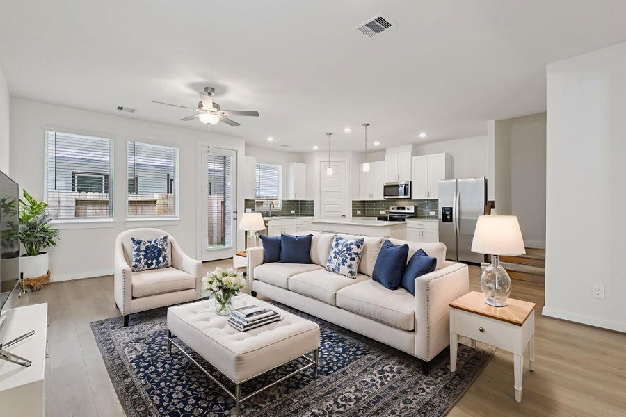 Photo is not of the actual home, but is an inspirational photo of builder’s model home and may depict options, furnishings, and/or decorator features that are not included Photo is not of the actual home, but is an inspirational photo of builder’s model home and may depict options, furnishings, and/or decorator features that are not included