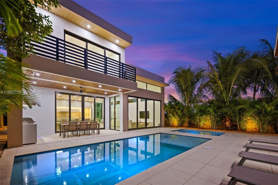 Exterior details and patio area of a home in , Miami (Image 49).
