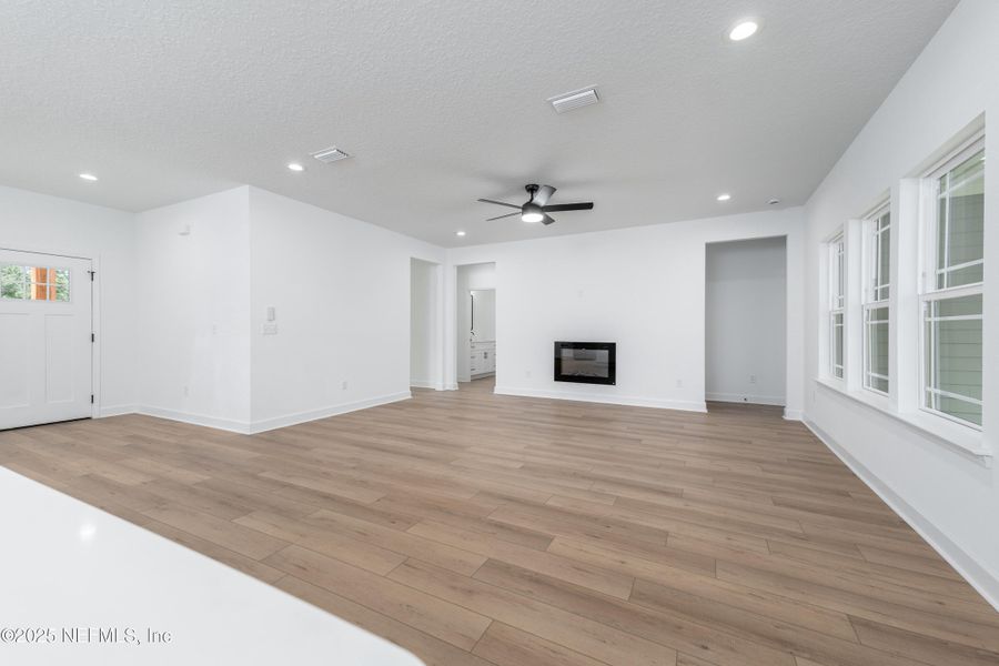 Spacious, unfurnished interior of a new home in , Starke (Image 13).
