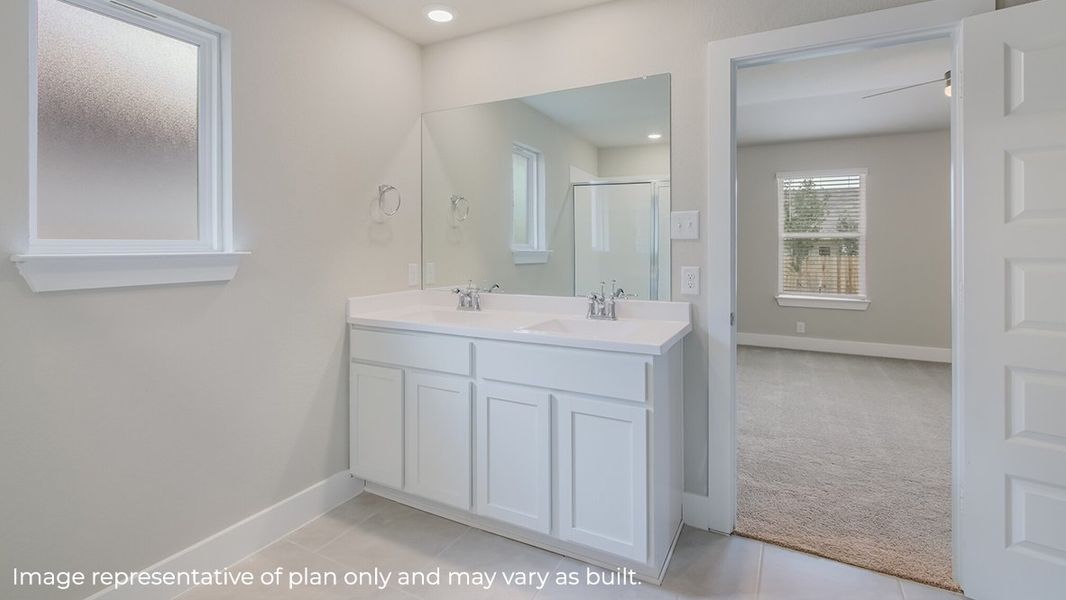 Representative furnished interior of a home built from the The Kingston by D.R. Horton in Brookstone Creek, San Antonio (Image 8).