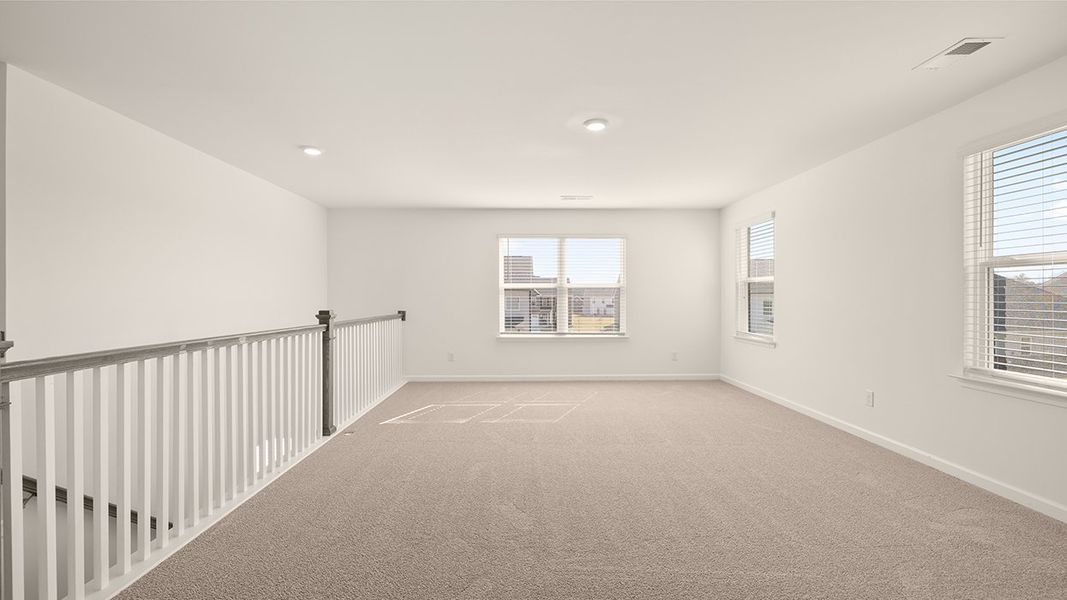 Spacious, unfurnished interior of a new home in Westland, Bogart (Image 23).