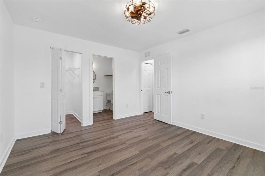 Spacious, unfurnished interior of a new home in , Oldsmar (Image 41). Spacious, unfurnished interior of a new home in , Oldsmar (Image 41).