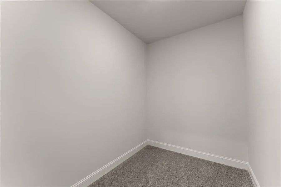 Spacious, unfurnished interior of a new home in Hidden Lake Estates, Greenville (Image 31).