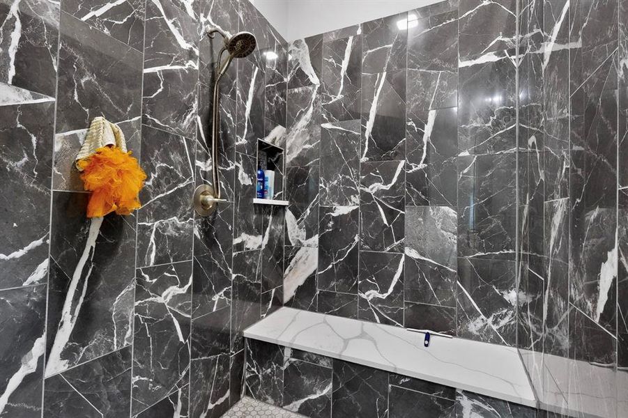 Close-up of interior finishes inside a home in , Whitewright (Image 20).