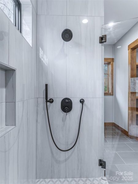 Close-up of interior finishes inside a home in , Brevard (Image 20). Close-up of interior finishes inside a home in , Brevard (Image 20).