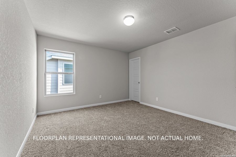 Spacious, unfurnished interior of a new home in Verano Farms, San Antonio (Image 16).