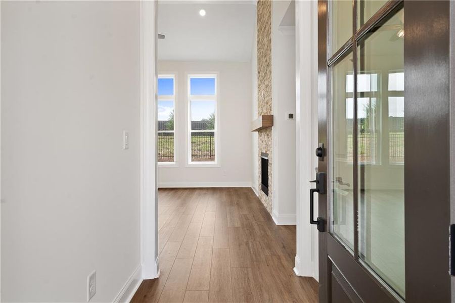 Spacious, unfurnished interior of a new home in Promenade at Sawnee Village, Cumming (Image 9).