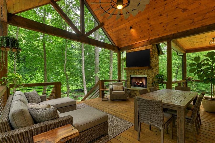 Community amenities in , Ellijay (Image 34).